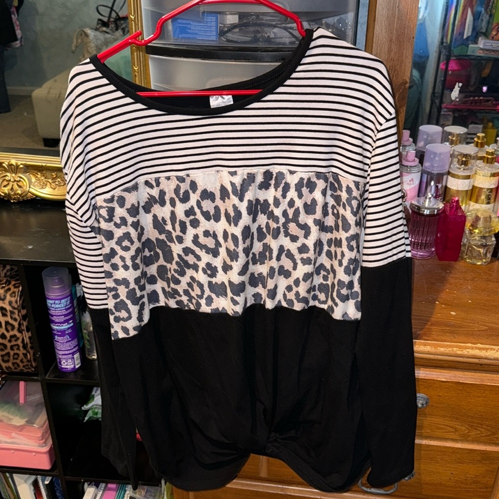 Women’s plus top